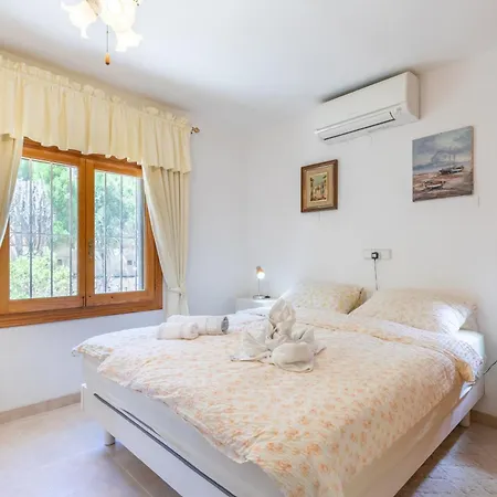 Luna Villa Calp