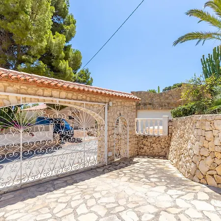 Luna Villa Calp